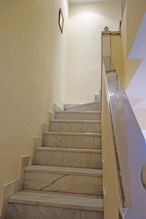 Marbella House Apartamento Duplex Eksteriør billede